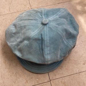 Aqua hat